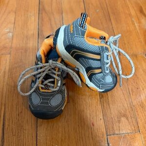 Stride Rite Hyperdrive Toddler Sneakers Gray Orange Size 4W